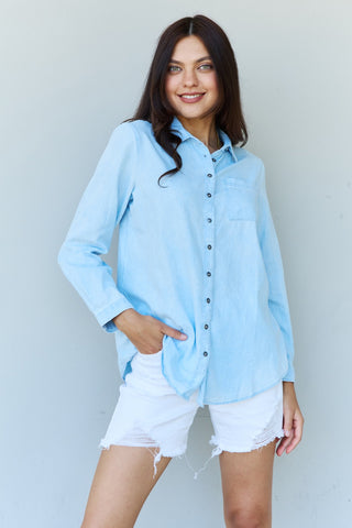 Tops: Button Downs